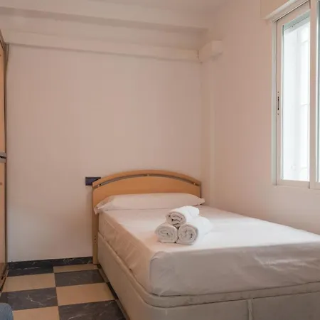 Apartamento Jupiter Apartment *